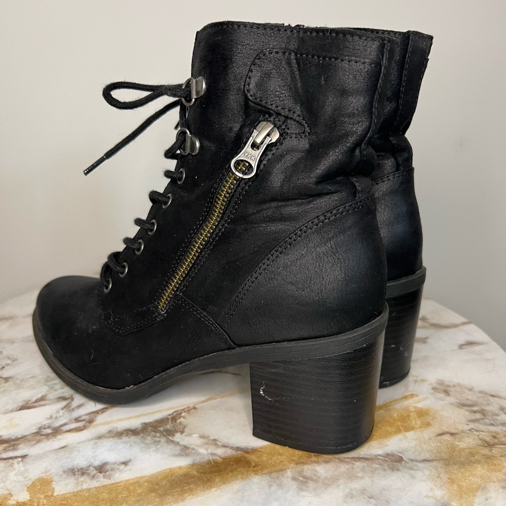 White mountain size 8 black heeled combat style boots - Picture 2 of 9
